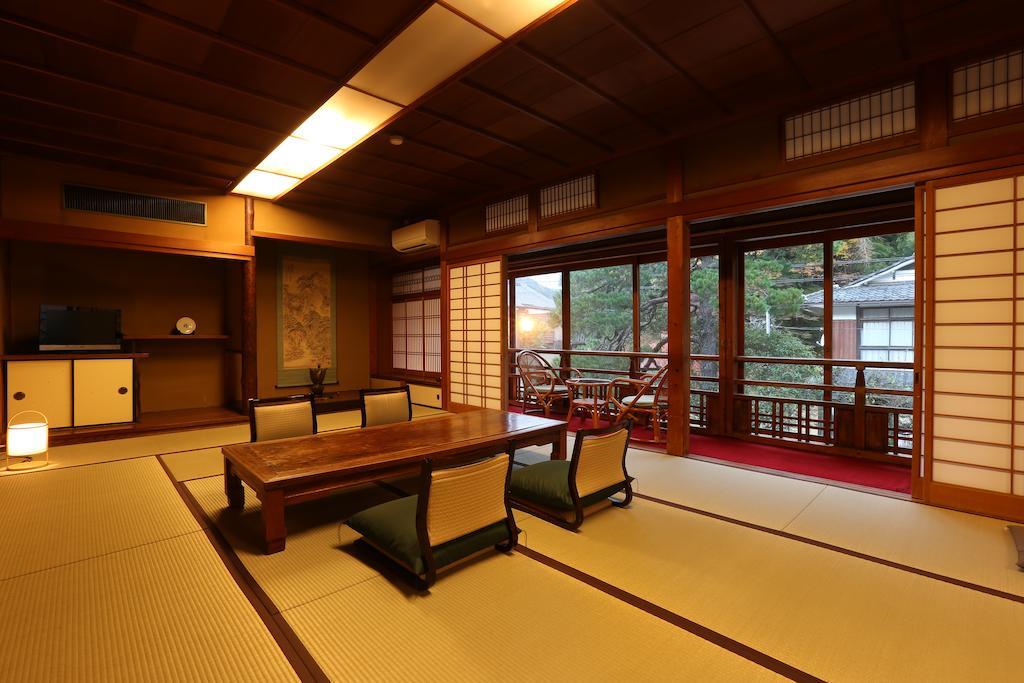 Hotel Mikiya Toyooka  Pokoj fotografie