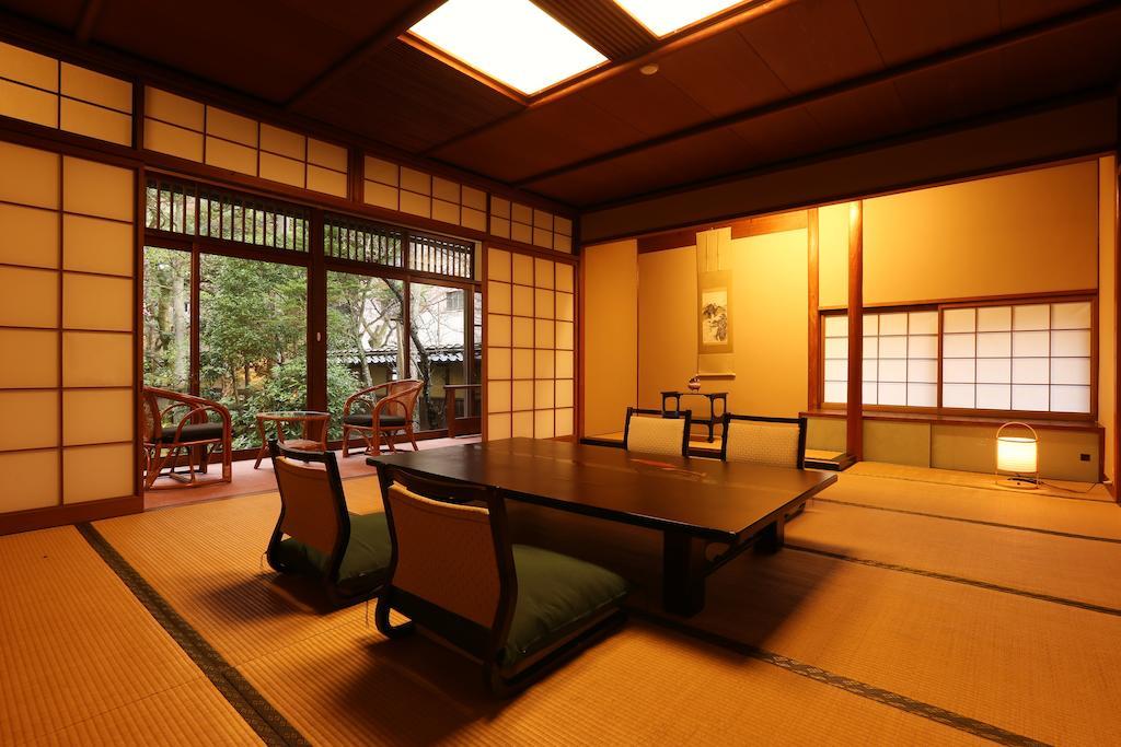Hotel Mikiya Toyooka  Pokoj fotografie